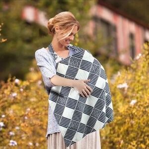 Munchkin® Jelly Belly® Nursing Breastfeeding Cover | Green Floral | EUC